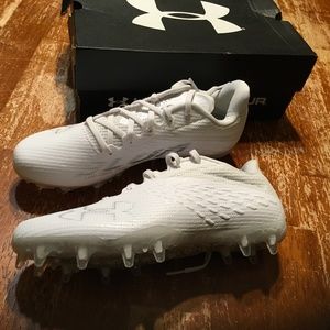 Under Armour Blur Smoke MC Football Cleats -size 8